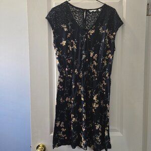 Reitmans Dress Size M